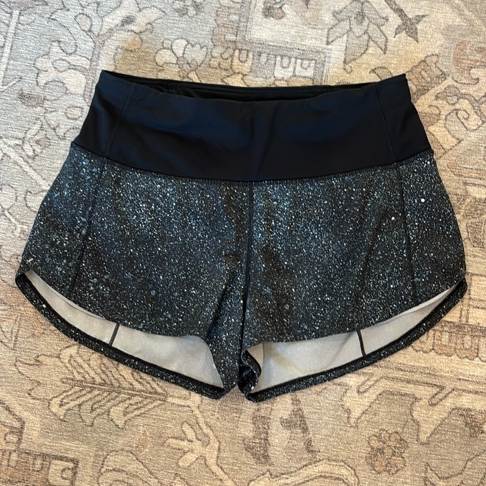 Lululemon high rise speed up shorts. Size 6.